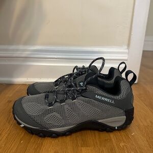 Merrell Sneakers